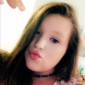 Meet your Posher, Faith